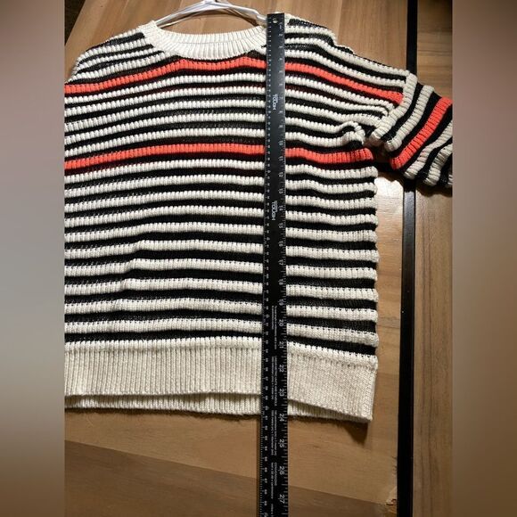 Striped lush sweater - Picture 7 of 7